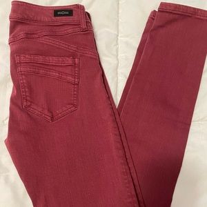 Burgundy Liverpool Jeans